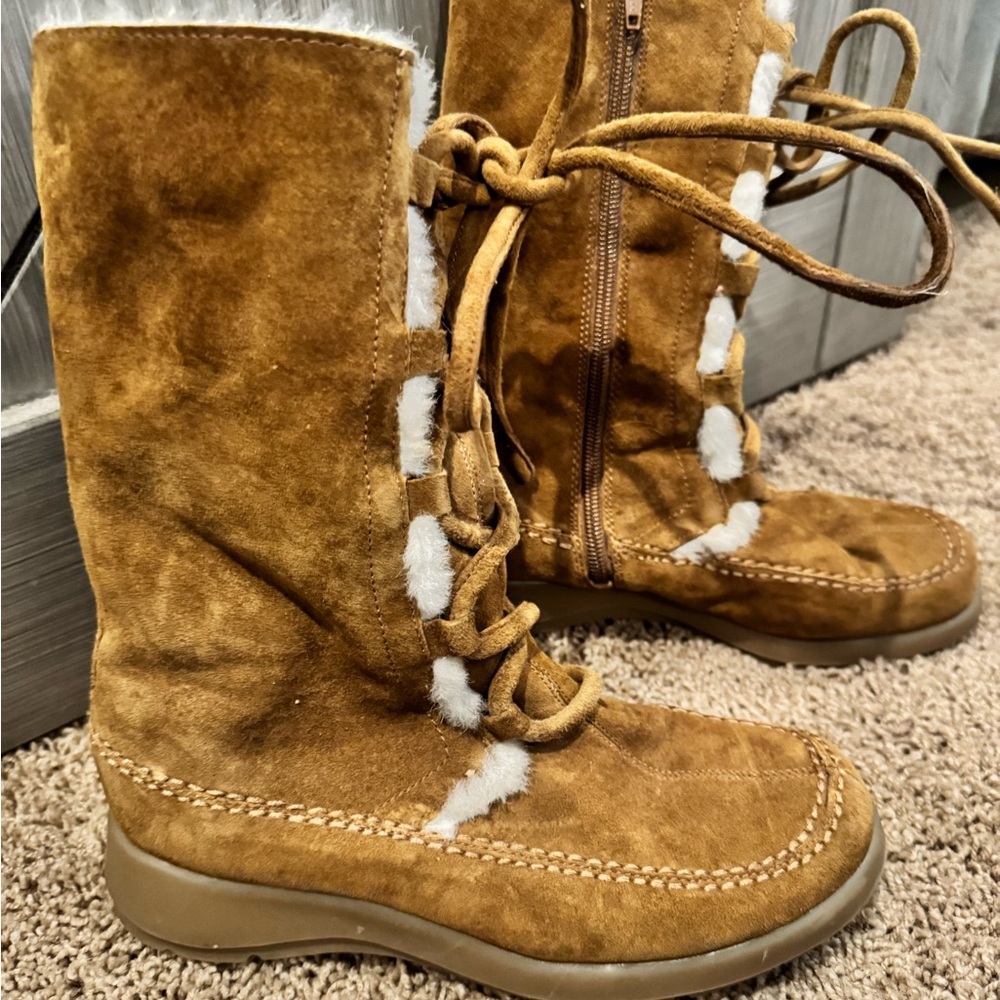Toms Brown Suede Lace-Up Boots